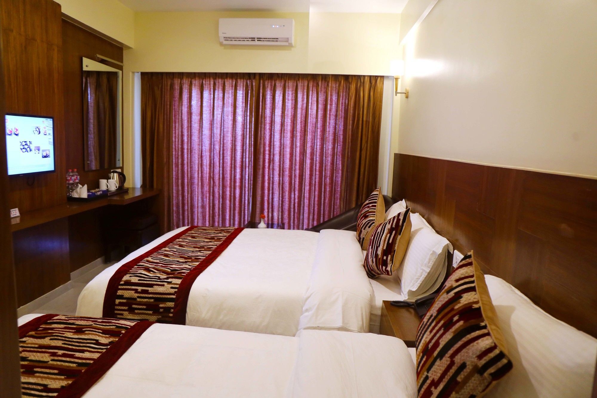 Hotel Haven O' Ganga Pokhara Dış mekan fotoğraf